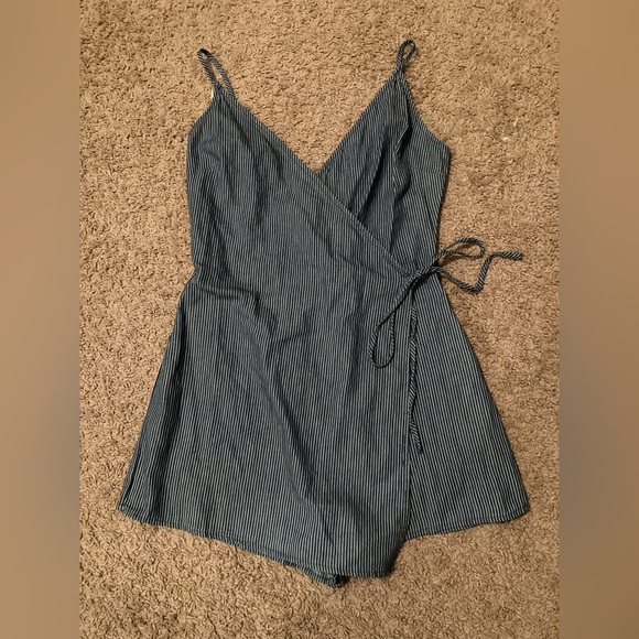 Blashe Blue & White Striped Romper. Size Medium. - Picture 1 of 9